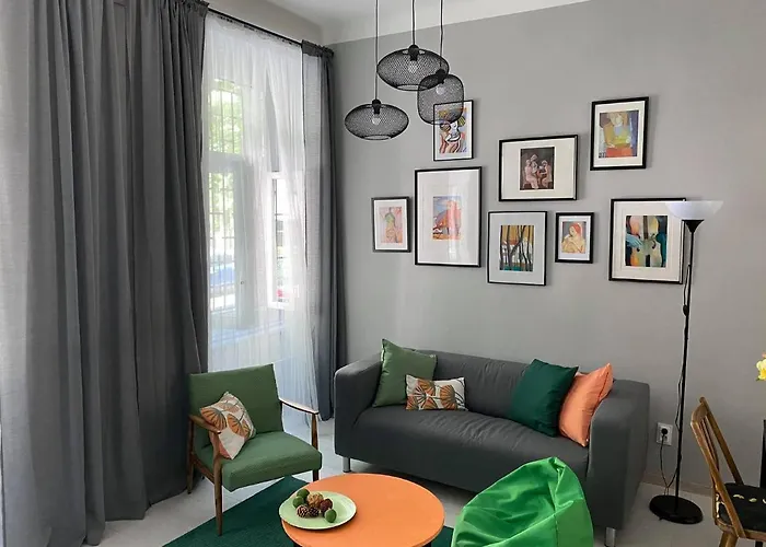 Aladar Apartment